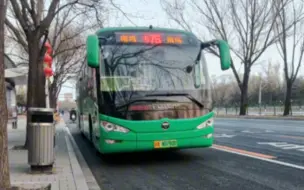 Video herunterladen: 【北京公交】分享除夕当天运转记，总共38辆车