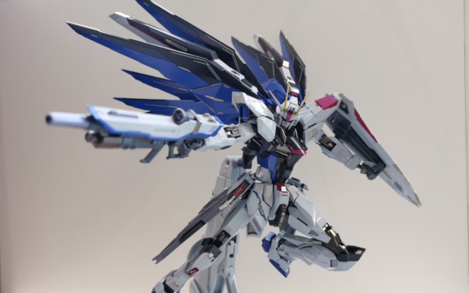 天空之剑!mb自由高达2.0!