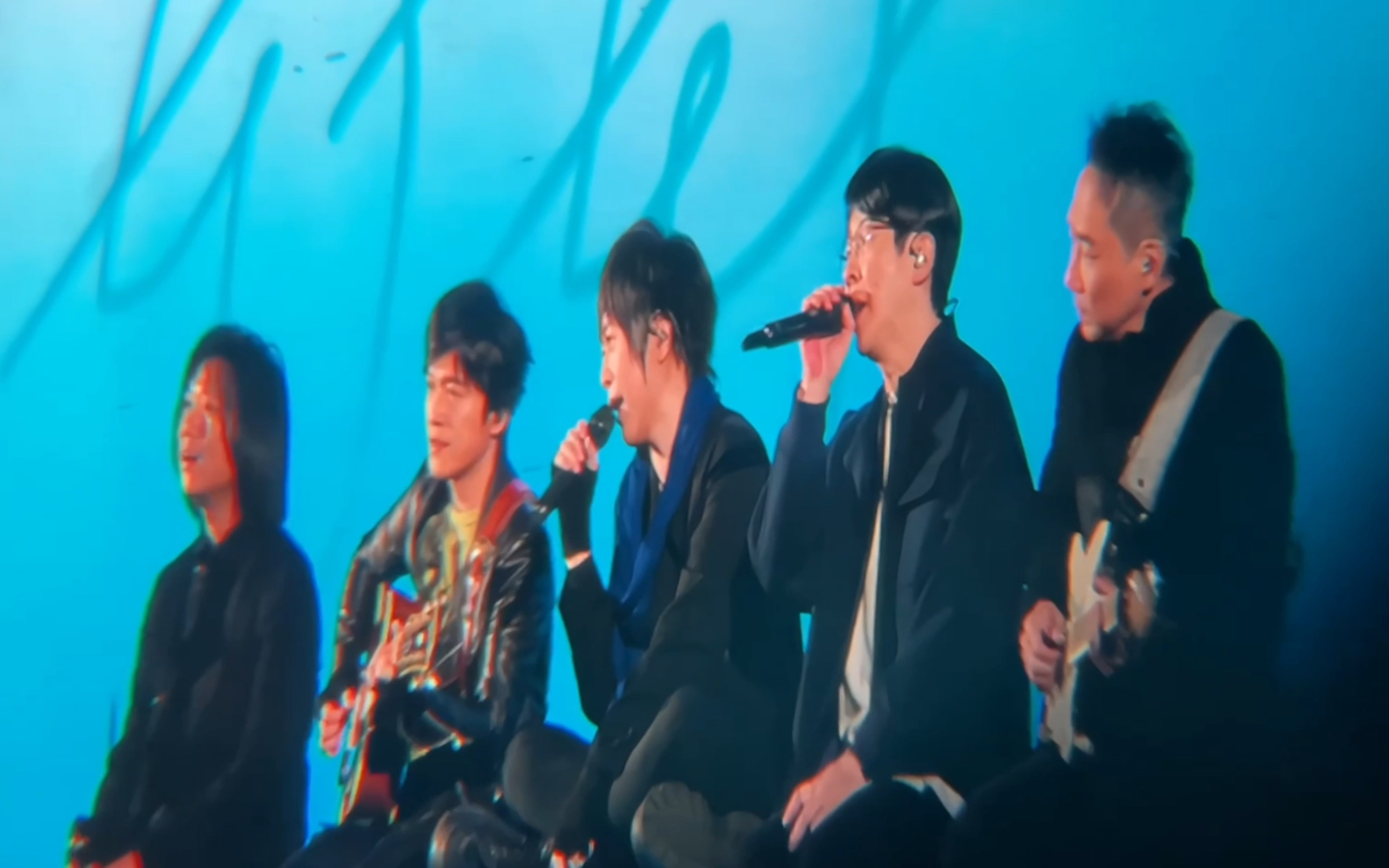 五月天上海演唱会-任意门