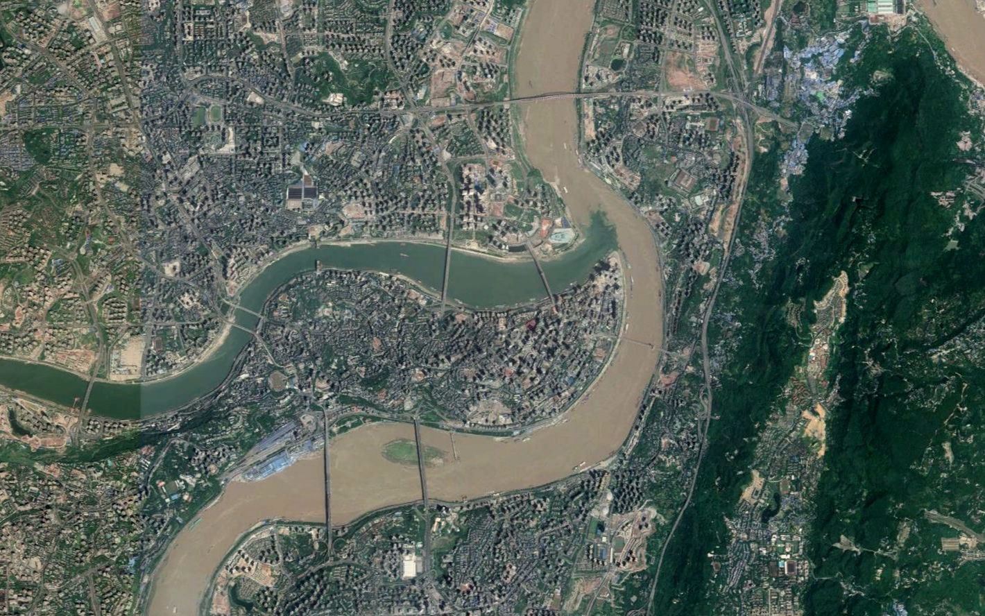 从卫星地图看重庆山与城融为一体建成区超大但是很分散
