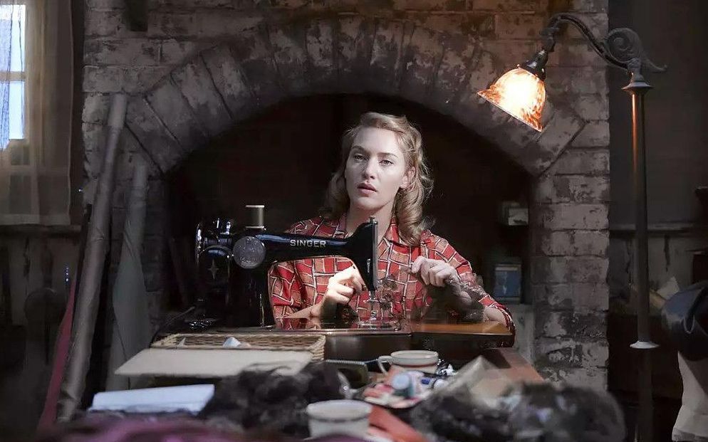 《裁女佳人》×behind blue eyes