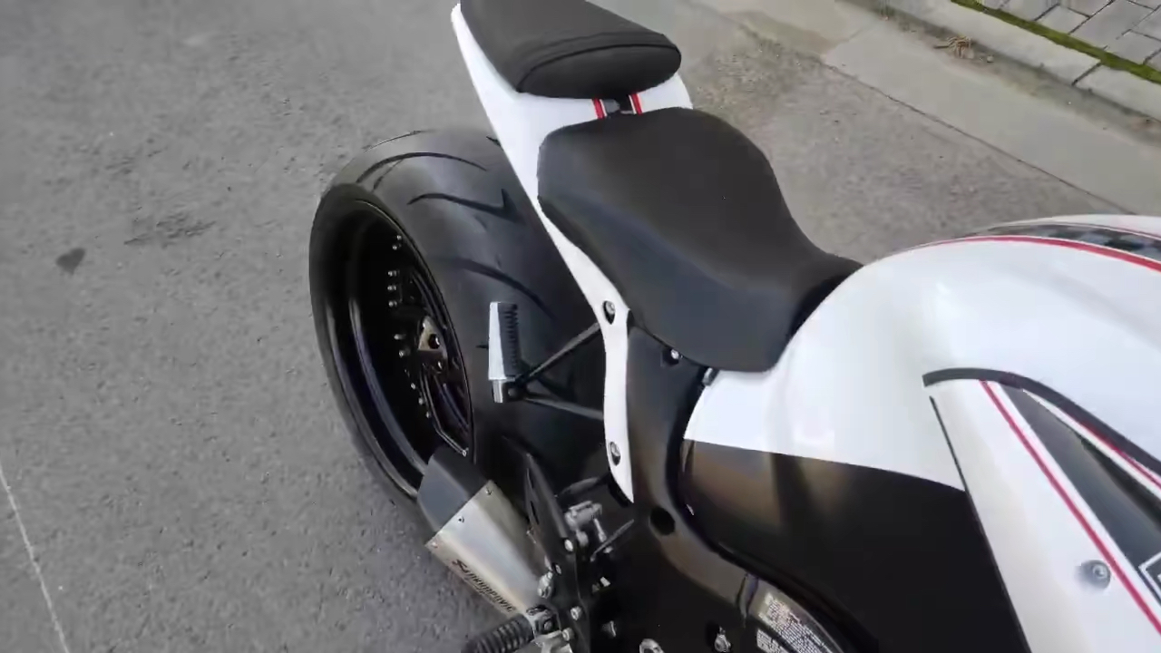 个性定制改装13年隼改猎食者价格五万多块