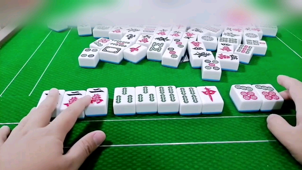 麻将鬼牌红中经典之一