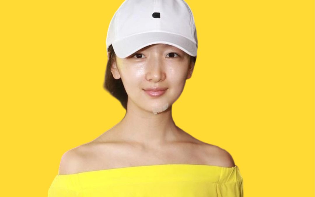 终于藏不住了!周冬雨一张素颜照曝光,才明白她为何无人敢娶