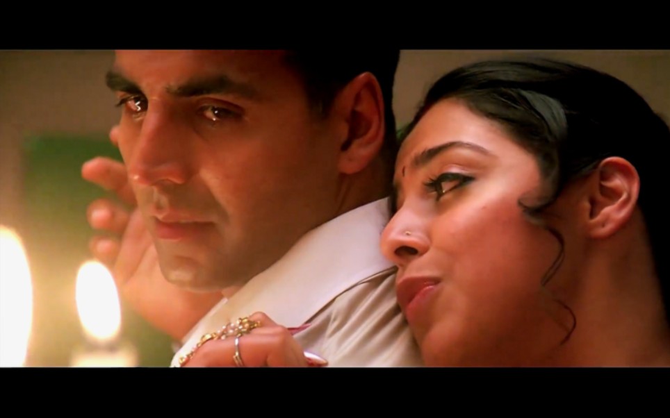 [图]【Akshay Kumar】Mujhe Pyar Do - Ab Tumhare Hawale Watan Sathiyo 2004