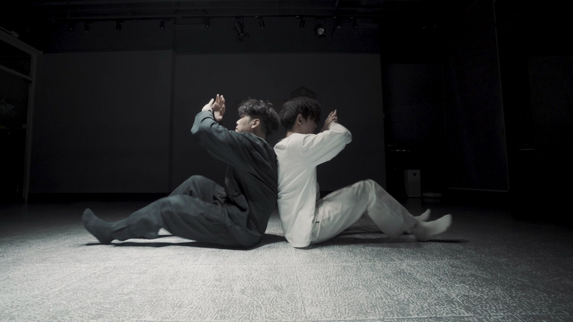 u choreo【gallant - sharpest edges】_哔哩哔哩 (゜-゜)つロ 干杯