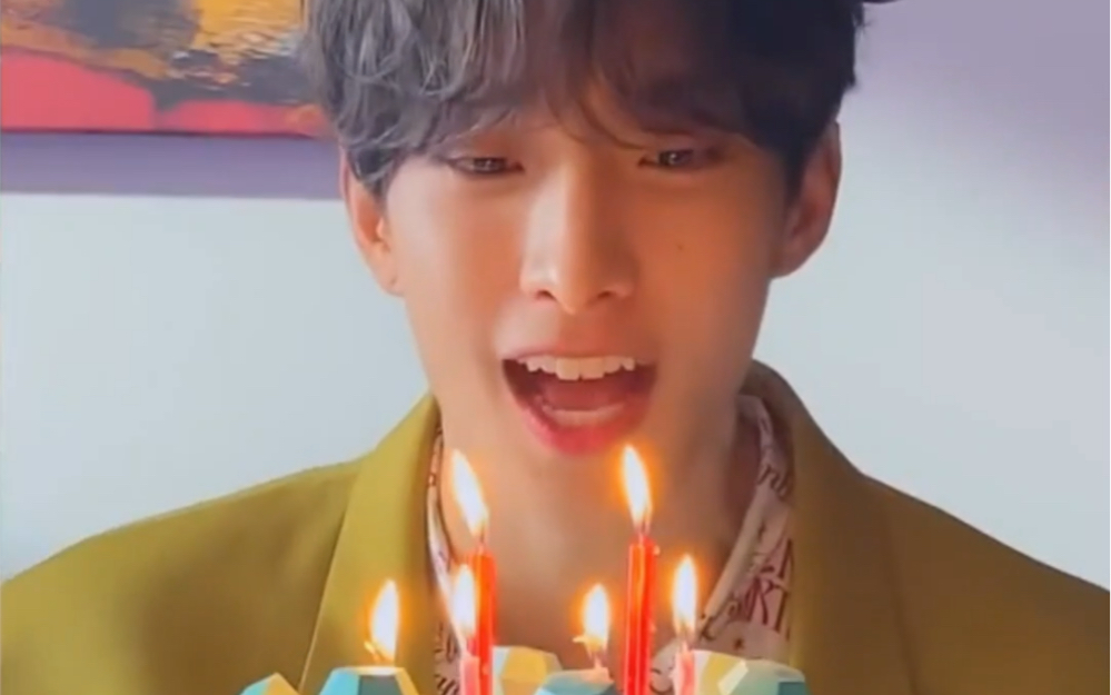 [图]svt happy birthday to me！