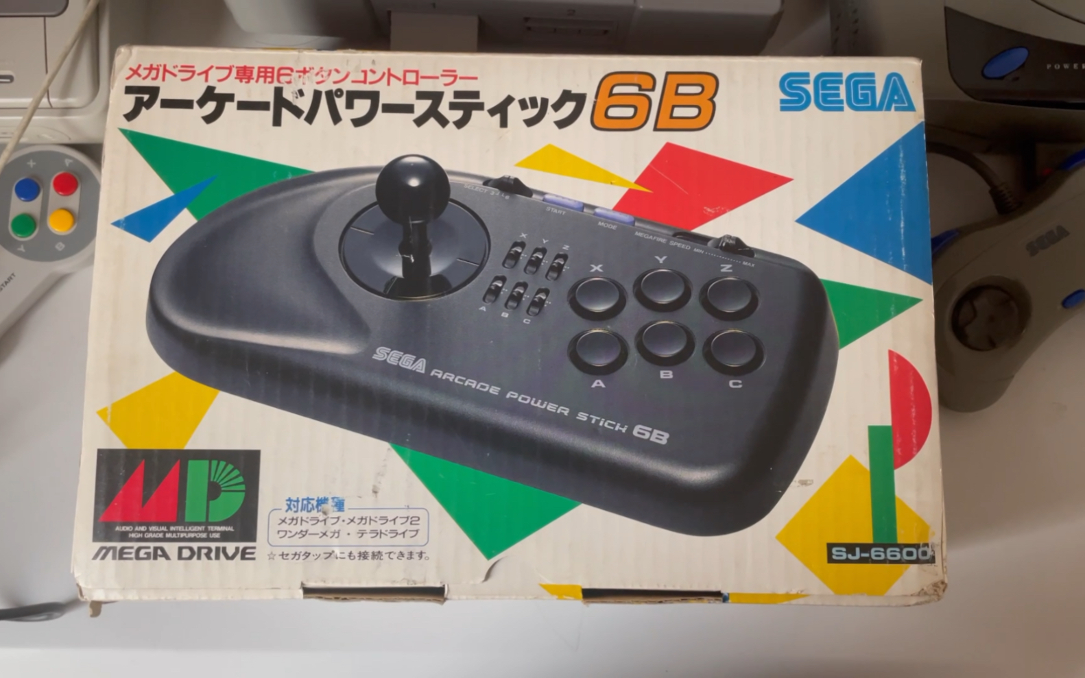 【仪式感】世嘉md原装6键摇杆,挑战怒之铁拳3最高难度