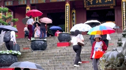 深圳最大的寺庙 #弘法寺,一碗斋饭,三炷清香,有空一定要来感受一下深圳最旺盛的香火 #五一必打卡寺庙推荐 #旅行推荐官 #景点打卡 #佛教圣地哔哩哔...