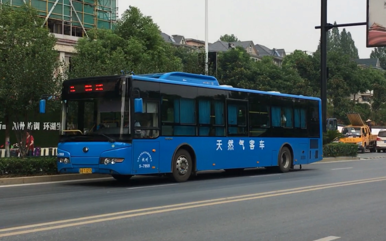 餘杭公交zk6125hng2346路97959