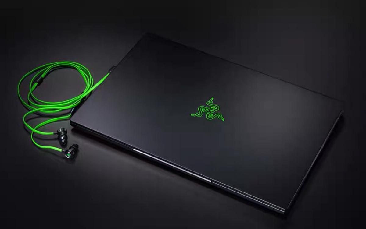 雷蛇灵刃15开箱视频