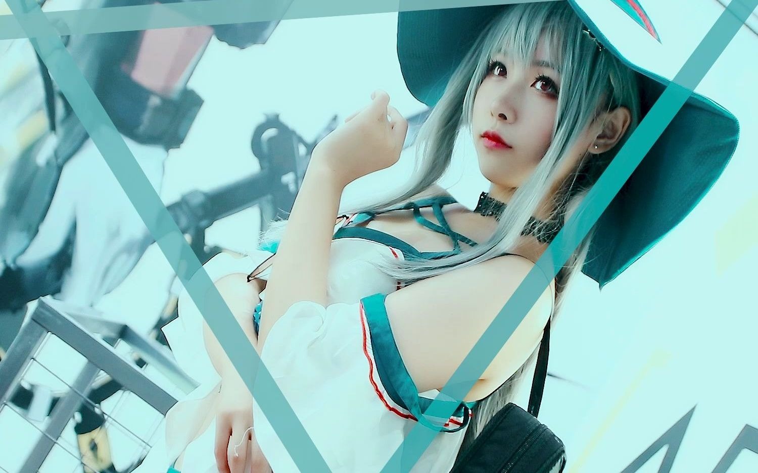 广州萤火虫漫展——明日方舟—— 《驭浪 wr04 - 斯卡蒂》_哔哩哔哩