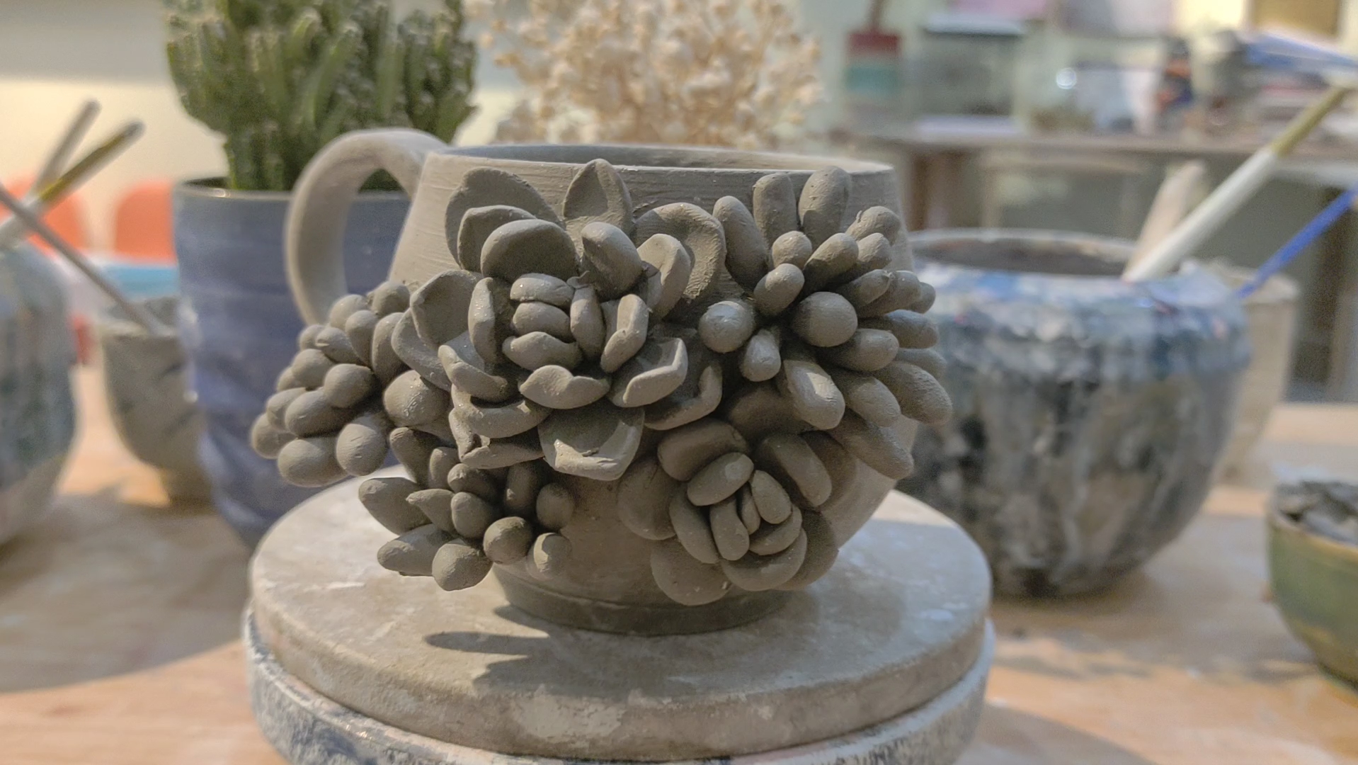 每天陶艺手作～陶艺多肉植物杯子!