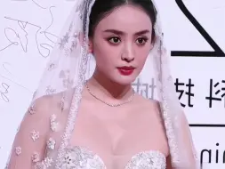 Tải video: 【娜扎】活动现场近距离怼脸生图，也想要个这样的新娘 ！