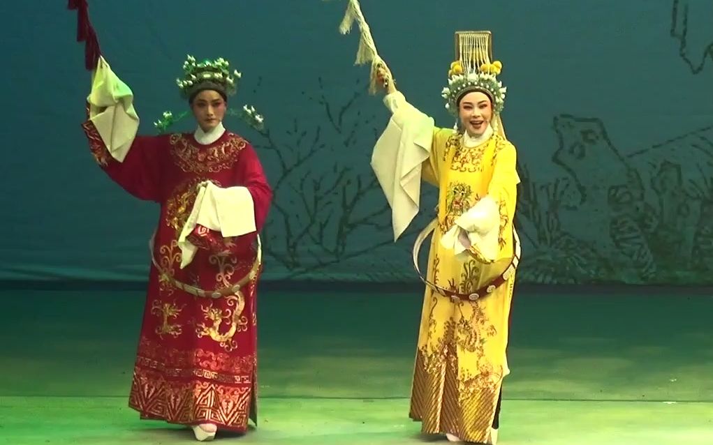 同唱一台戏2018越剧春晚孟丽君游上林李敏张小君