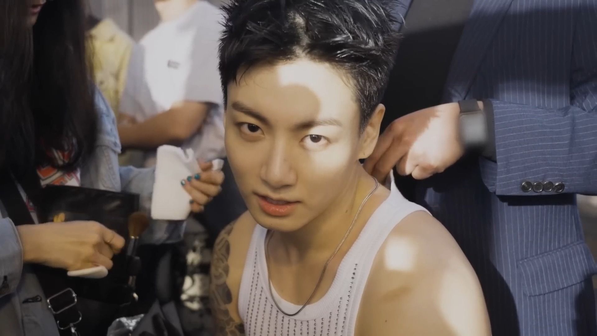 【田柾国】wok 短发这也太帅了吧