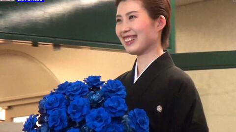 宝塚og 宙組千秋楽で見かけたｏｇ星乃あんりさん 彩花まりさん 4月23日 哔哩哔哩