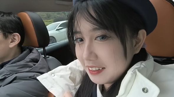 cos三池苗子去看柯南m26啦!提醒你行车注意安全!