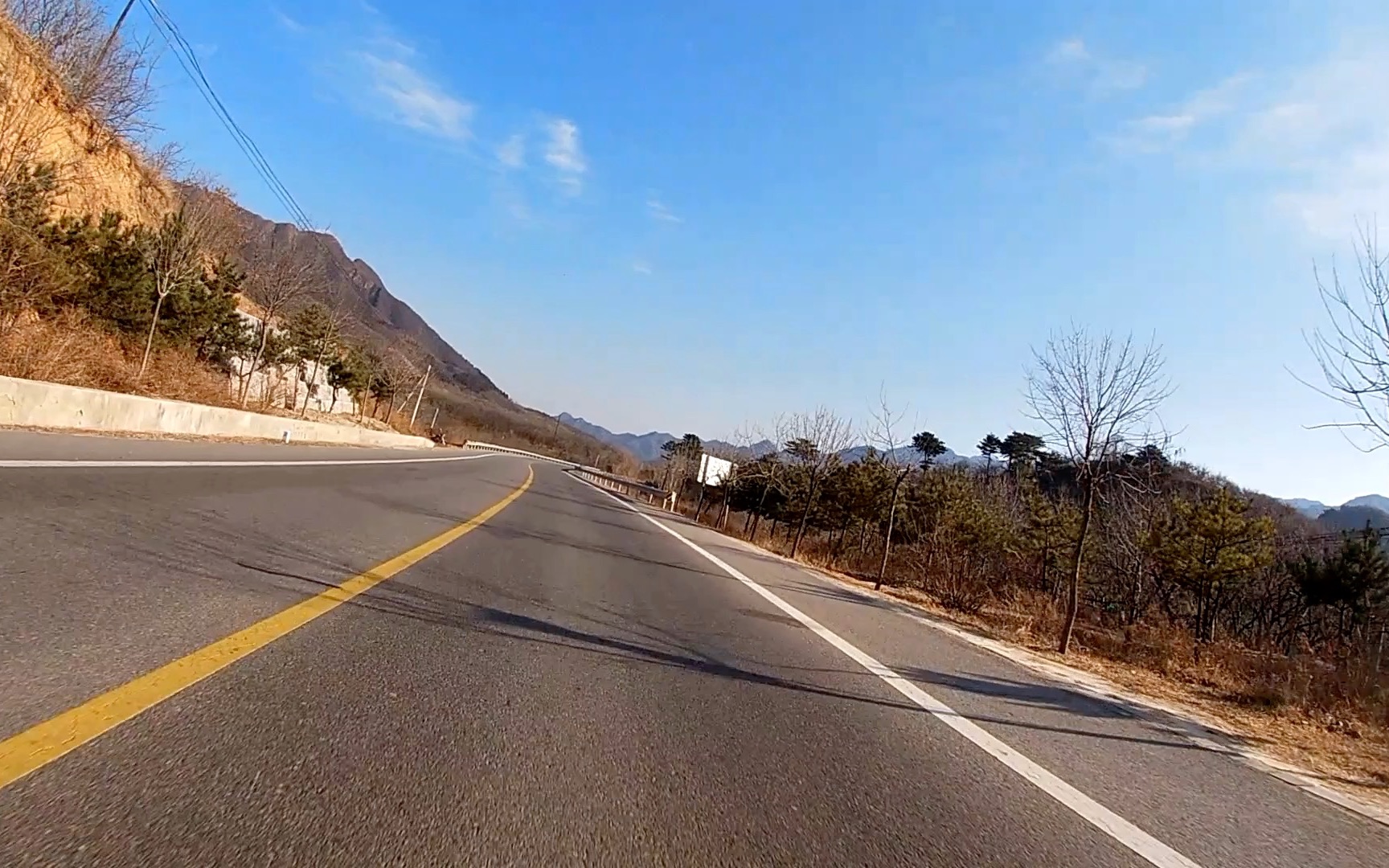 当intro回响在怀长路,阳光给我面对一周战斗的勇气