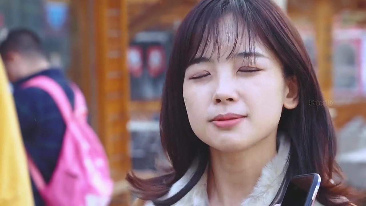 甜美女孩 清纯女神 最美笑容 王冰冰 戴眼镜的王冰冰 最美女神_哔哩