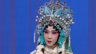 Скачать видео: 迟小秋 文姬归汉 西皮原板 荒原寒日嘶胡马