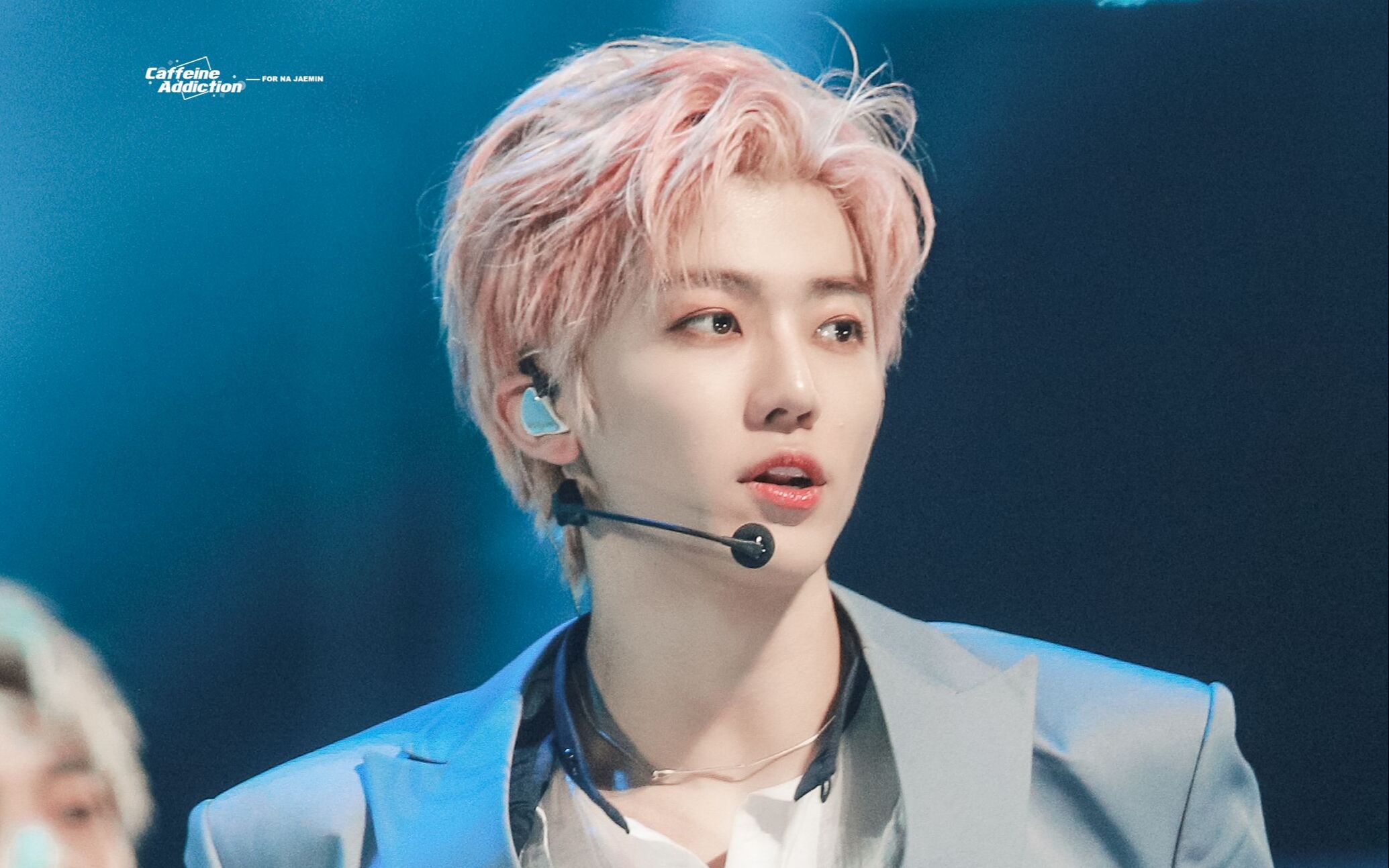 【罗渽民】200130 首尔歌谣大赏直拍 进度条55s后看帅哥绝美出场