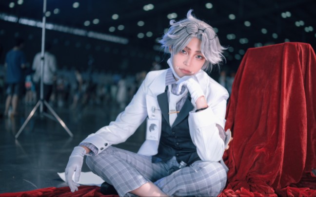 【第五人格入殓师cos】加特先生似乎注意到你了,要小心哦7815