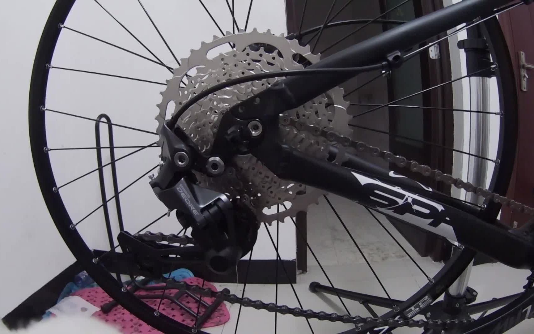 禧玛诺deore4100套件变速效果10速46t飞轮来看看怎么样