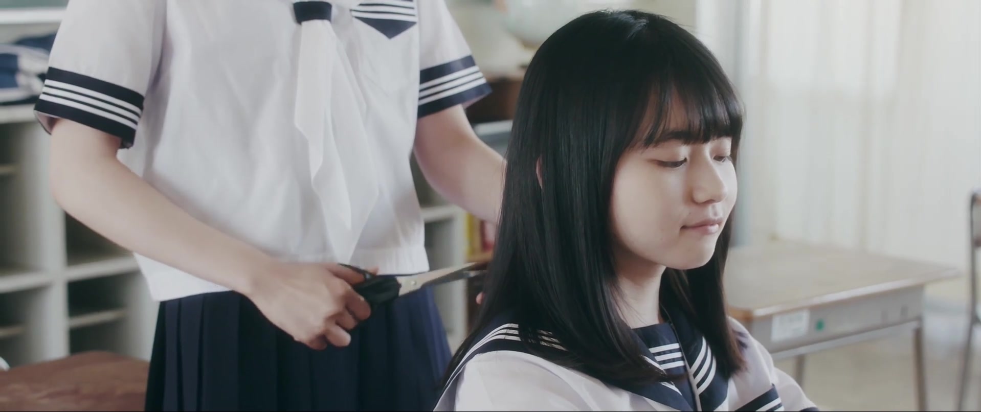 三角草的春天片尾曲真好听