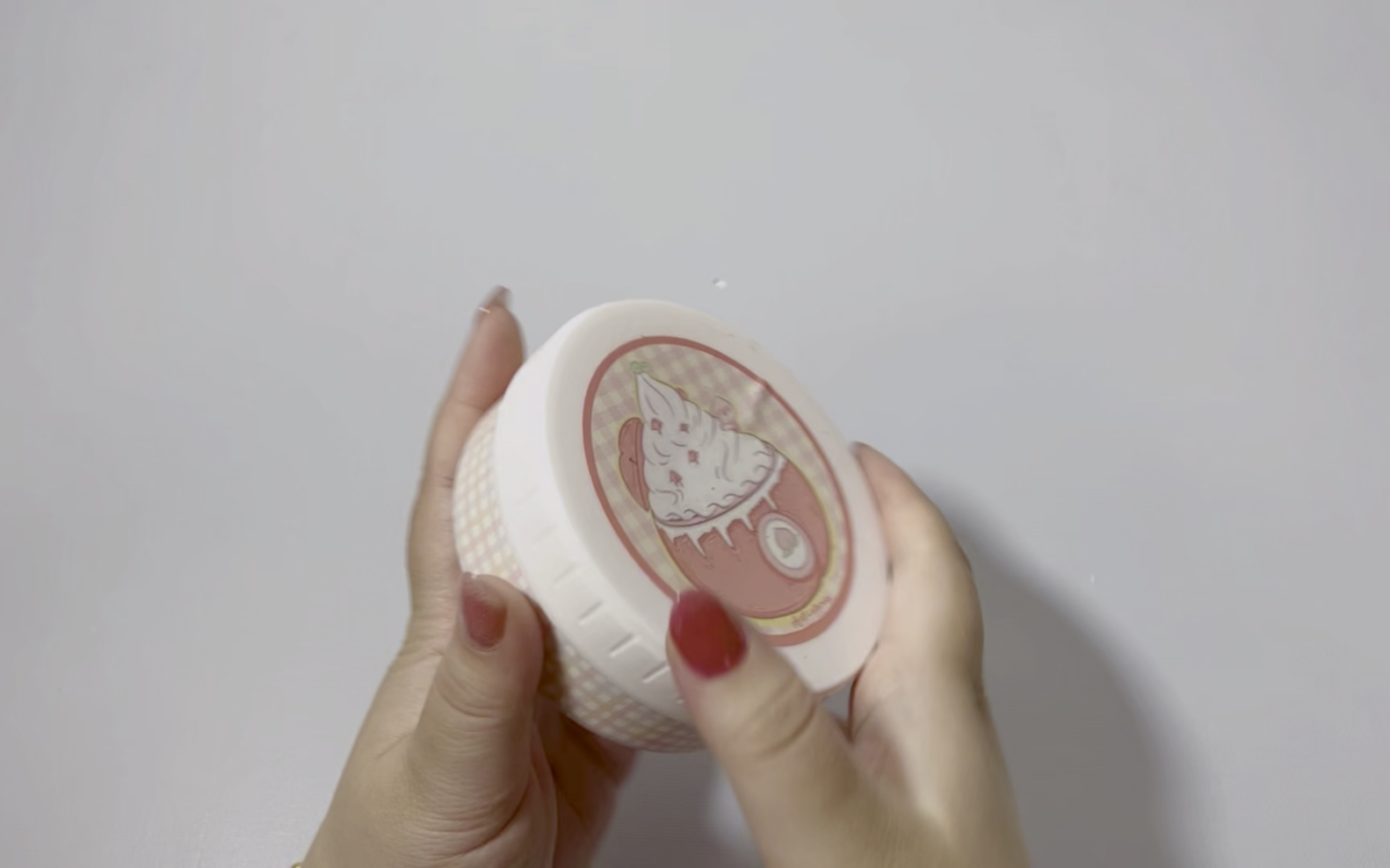 玩个ks大网红糖球的泥,很像工厂泥罐装的这是可以说的吗?