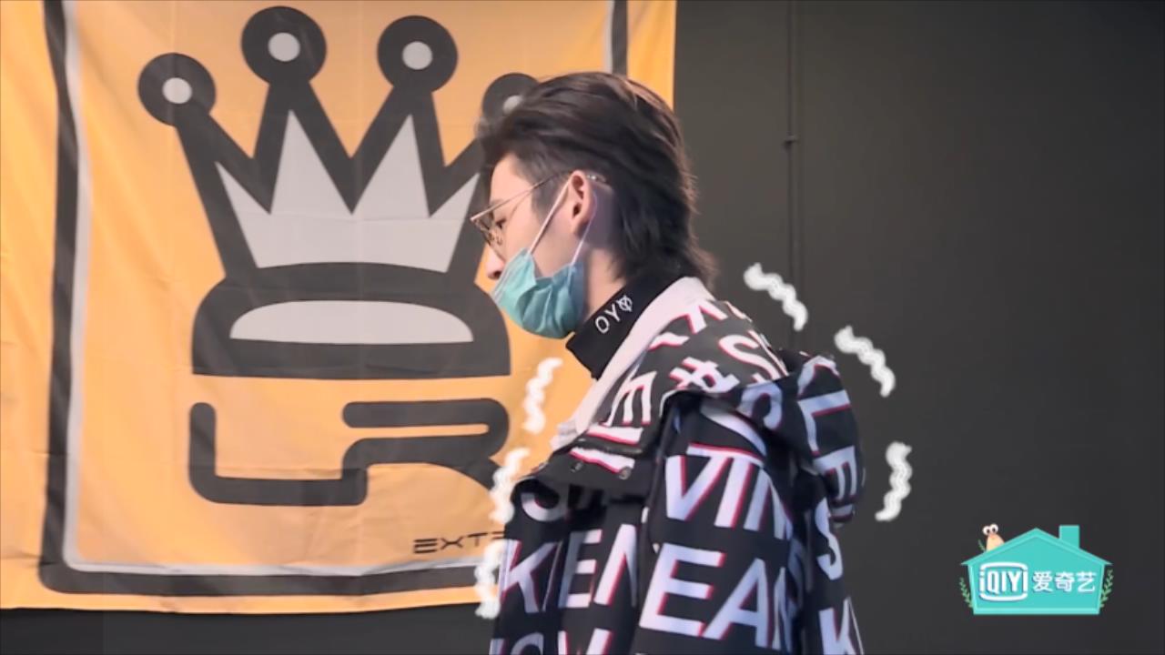 《我要这样生活》小鬼正骨初体验 痛到失声吓坏范丞丞_哔哩哔哩 (゜