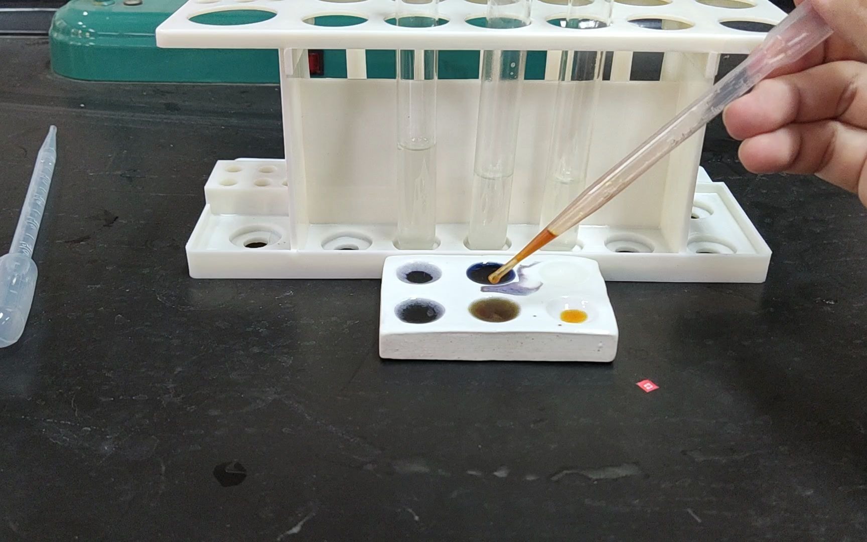 1g每ml的淀粉水解更快水解,需要加入更多的酶和反应时间,_哔哩哔哩