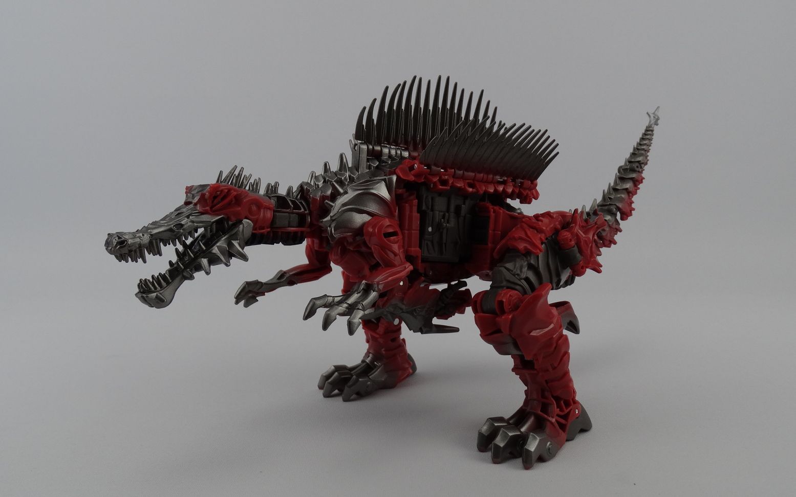 变形金刚真人电影5v级航行家级机器恐龙蔑视