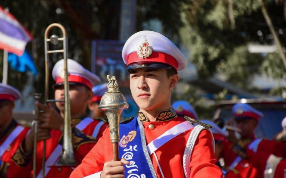 尹浩宇仪仗队指挥动作行云流水