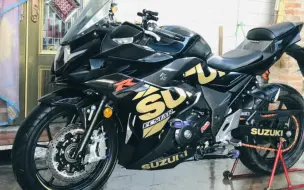 Download Video: 洛阳小哥成为河南第一位铃木GSX250RR车主！(搭载布雷博水鸟ak550辐射卡钳)完美直上！