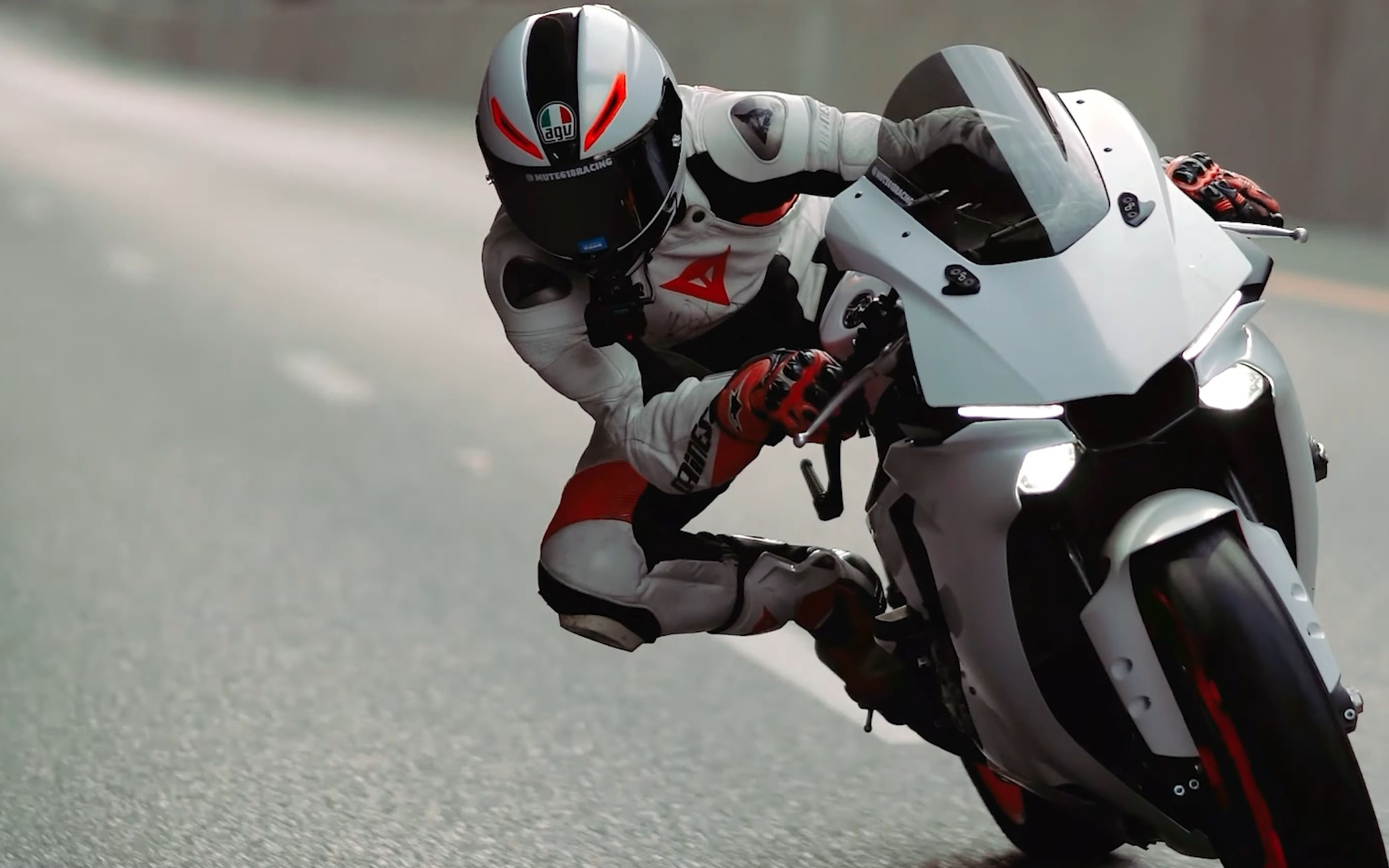 【4k】雅马哈-r1【公路狂飙】