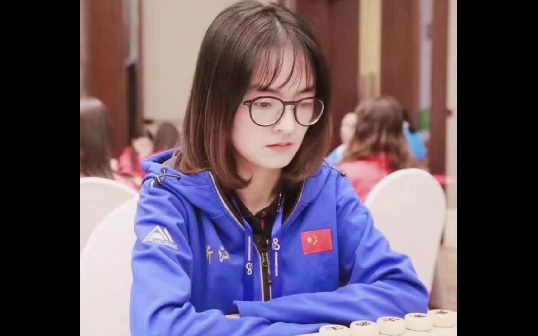 吴可欣:你们可看好了,我这盘棋要拿捏了