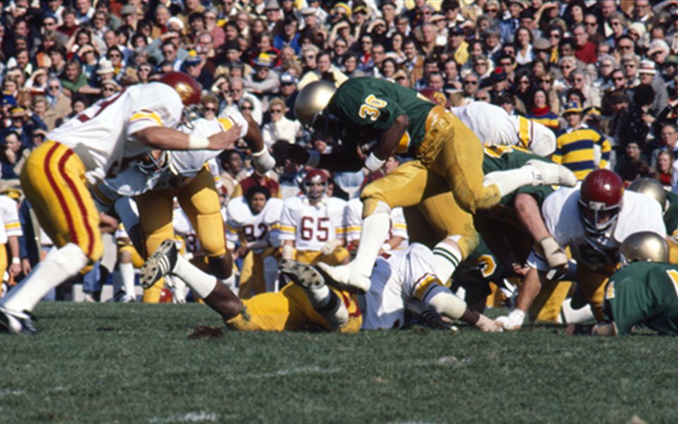 [1977年北美大学橄榄球联赛] 圣母大学 vs.