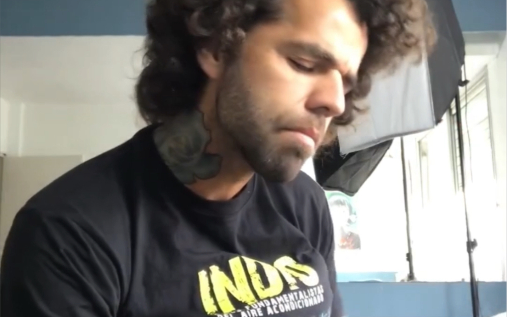 国外著名纹身师:各个年代师傅的不同操作#纹身师日常 ##刺青艺术