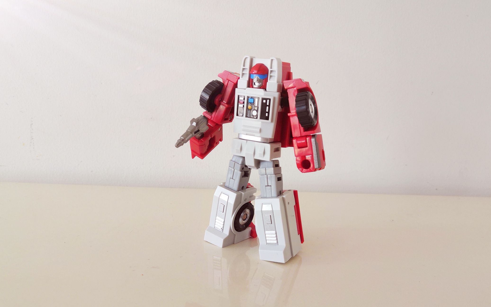 三易模玩分享 变形金刚 mft 背离