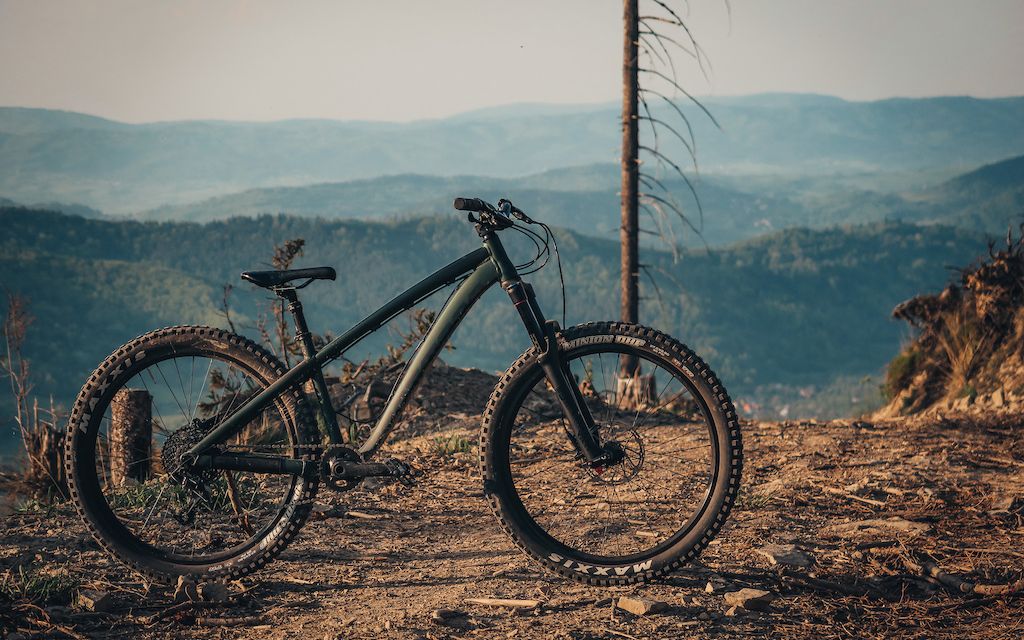 【pinkbike搬运】dartmoor hornet 山地车_哔哩哔哩_bilibili