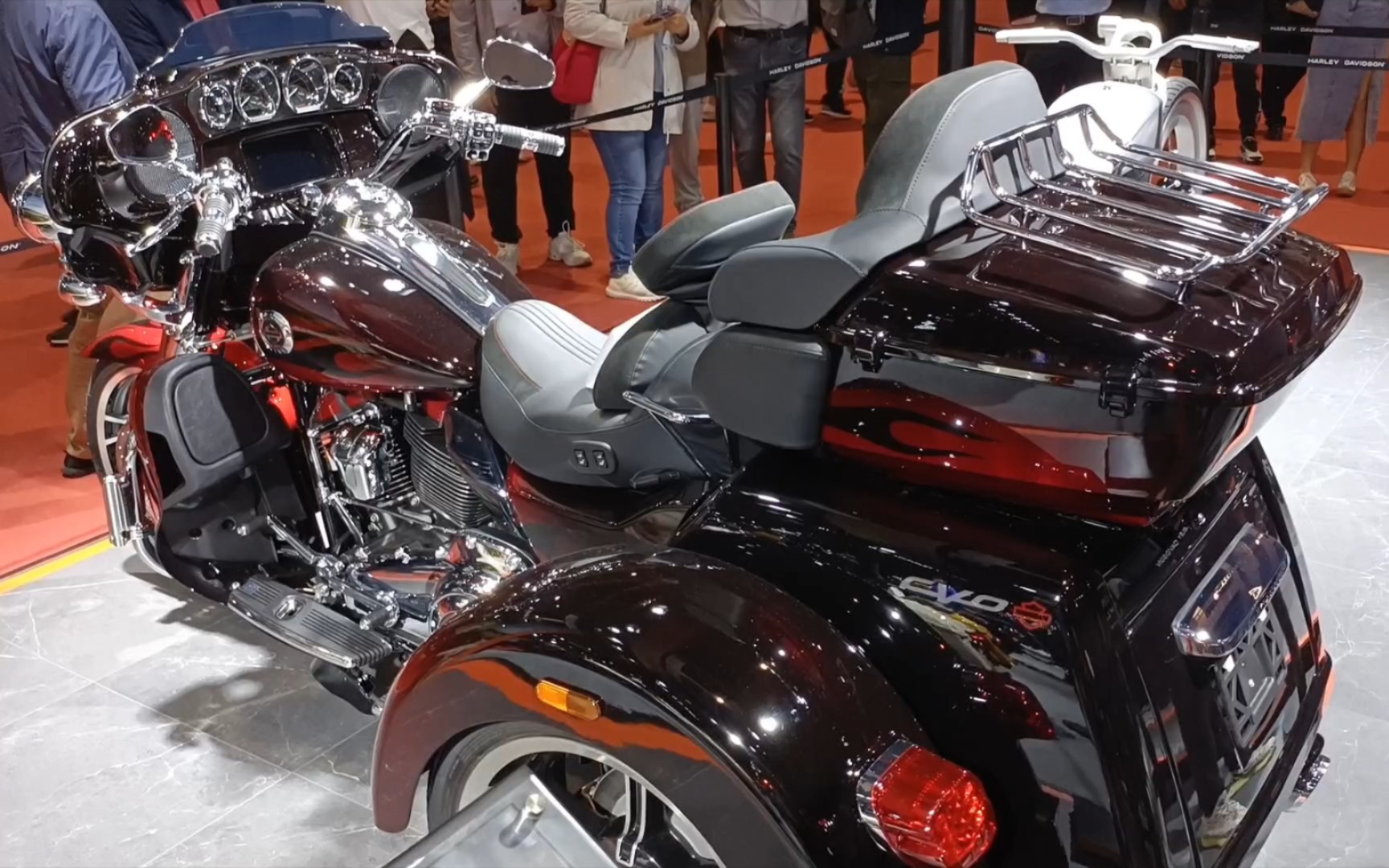 上海车展哈雷摩托车 顺便夹带私货