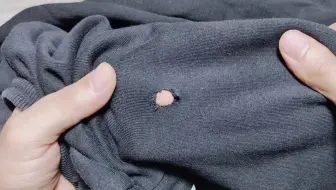 一个完美的裤子修补方法，学会这个方法可以无痕修复破洞的运动裤