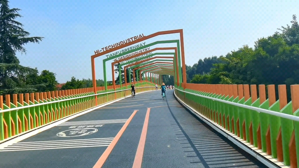 骑行成都天府绿道