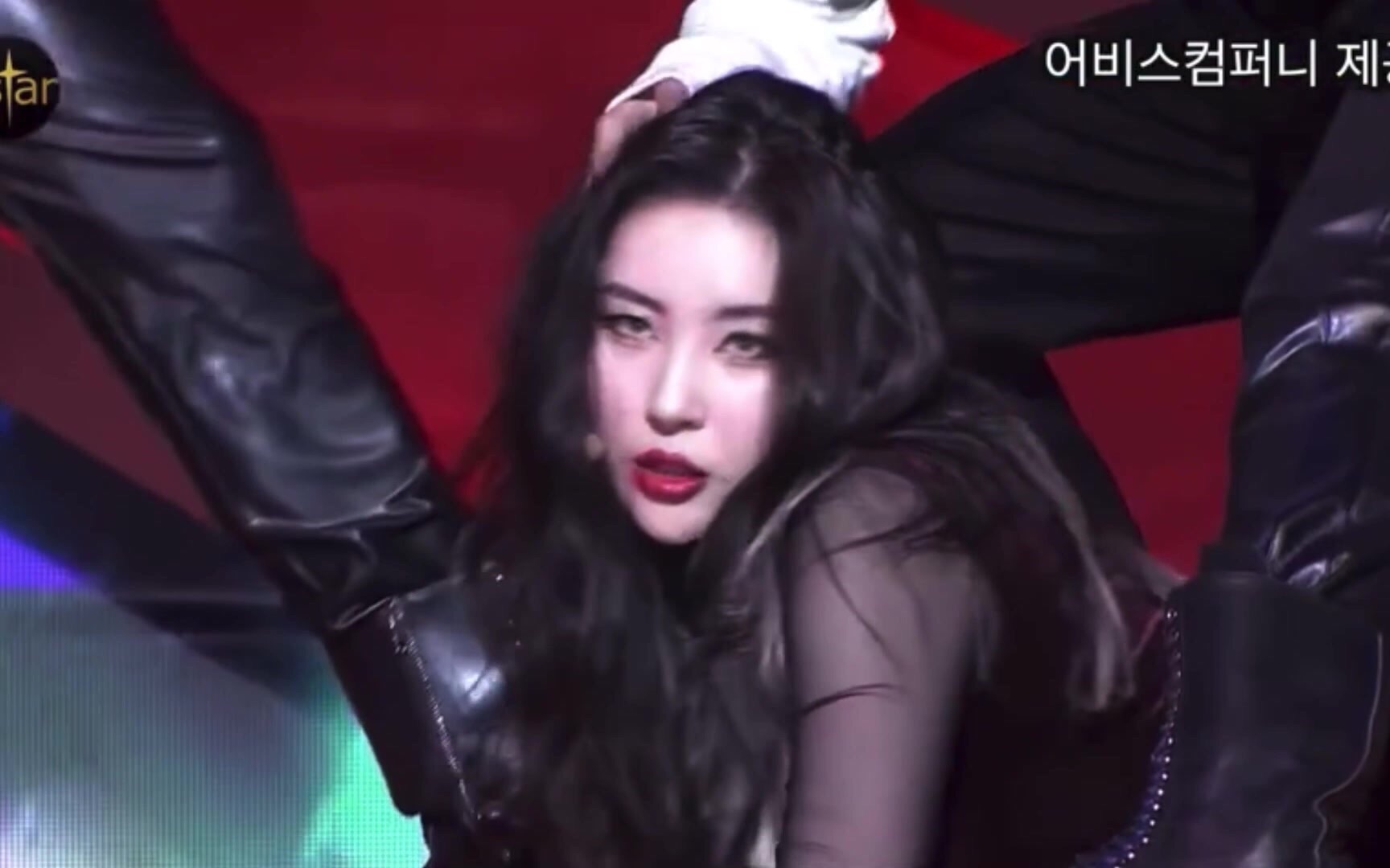 【宣美】新曲《tail/尾巴》showcase 初舞台