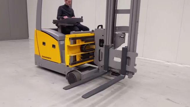 升高6000mm,回落2820mm,磁力线导轨导航两种方式#二手叉车#永恒力叉车