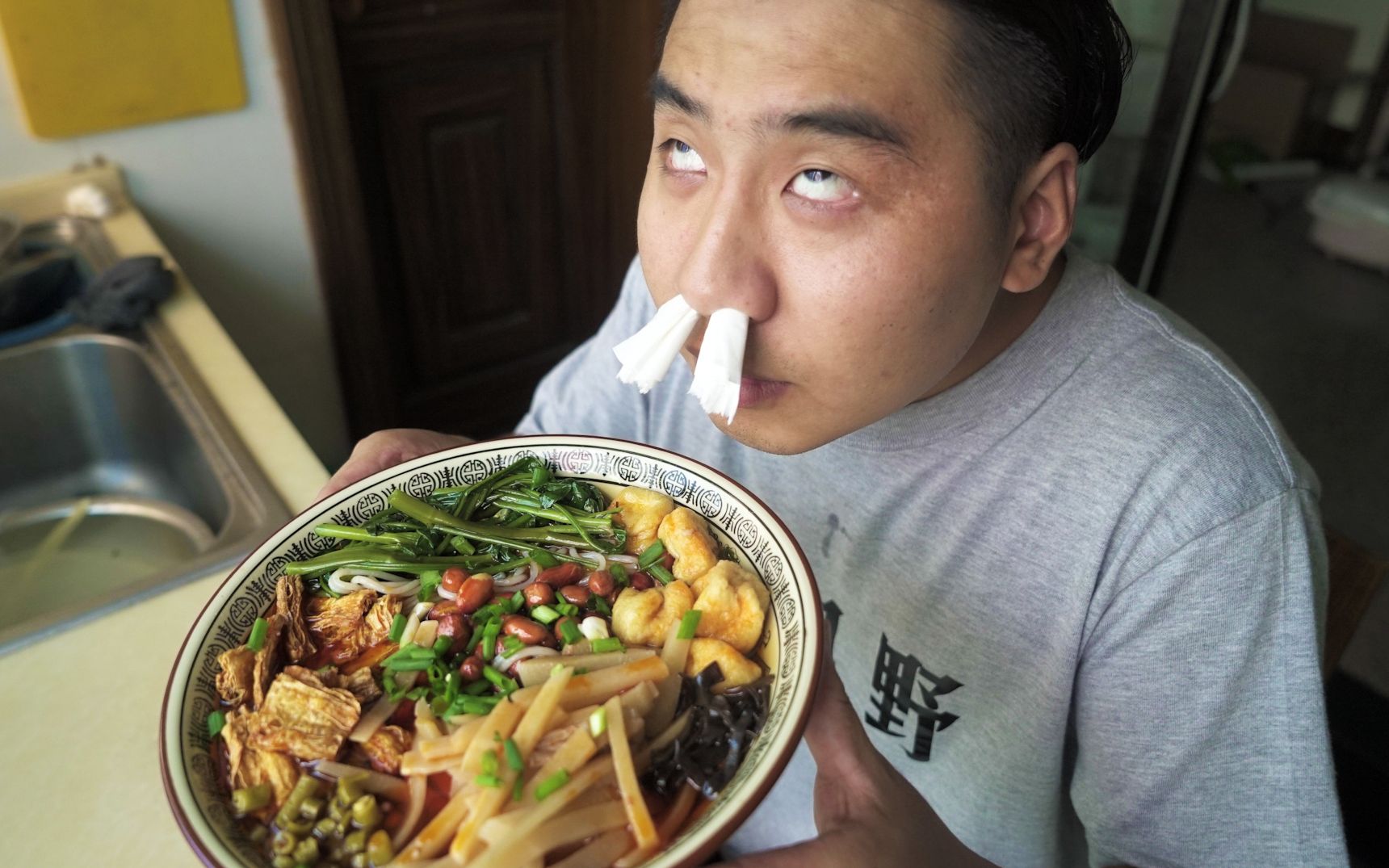 如何成为臭男人@野食小哥