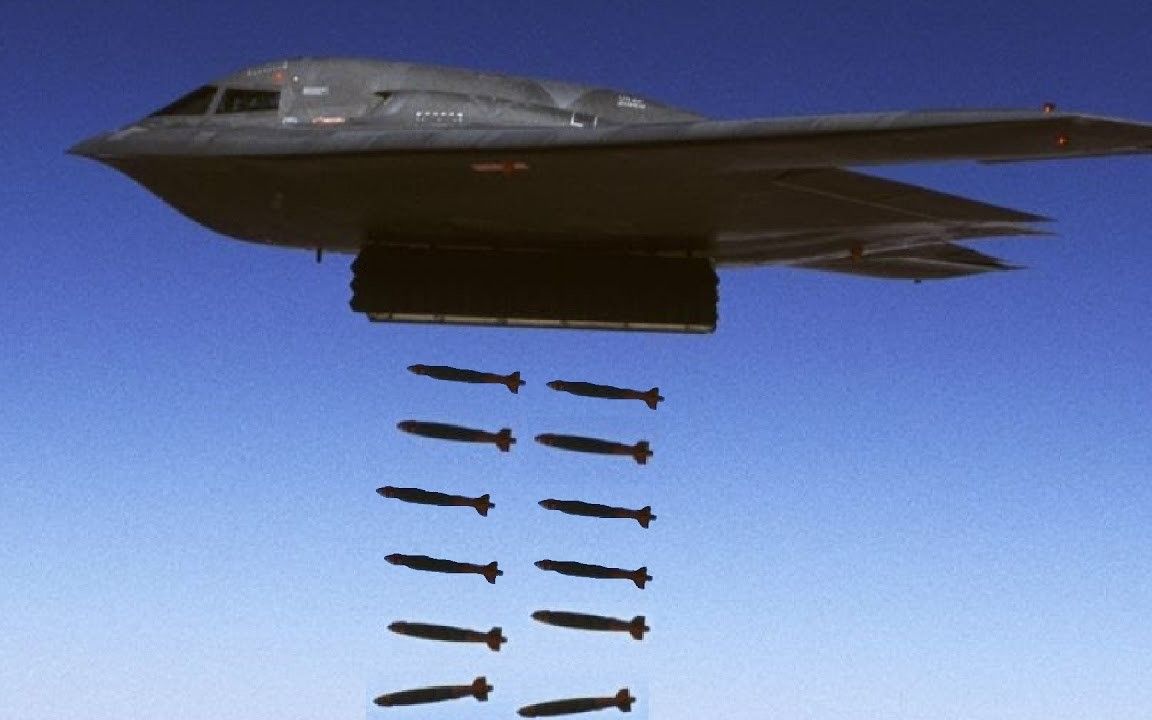 [图]B-2“幽灵”在行动：B-2隐形轰炸机进行地毯式轰炸