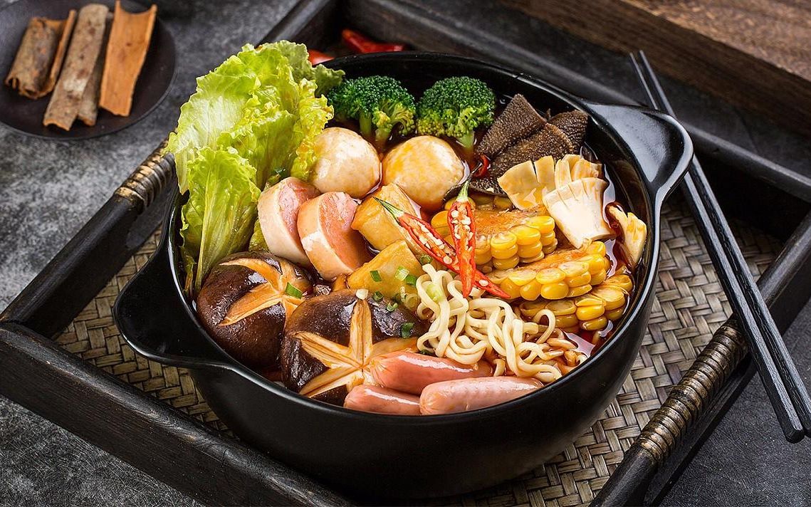 多种口味的骨汤麻辣烫制作,从一份香料和调味粉说起_哔哩哔哩
