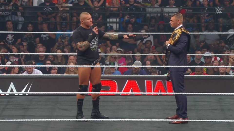 毒蛇兰迪奥顿挑战龚特的wwe世界重量级冠军